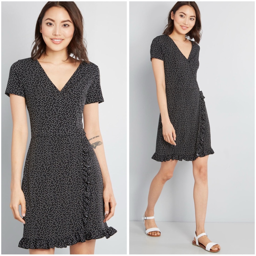 ModCloth Polka Dot‎ Wrap Dress Ruffle Hem Short Sleeve Casual Black M